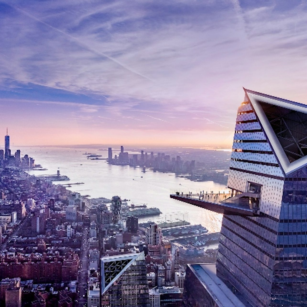 Terrasse triangulaire Edge surplombant Hudson River au coucher du soleil